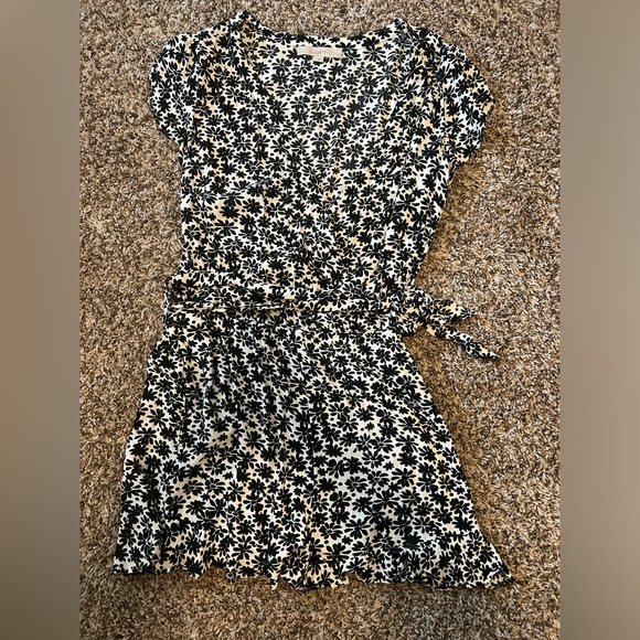 LOFT Pants - Black and white floral LOFT romper